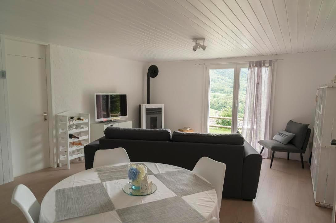 Modern Charme Studio In Chalet Villa Ponto Valentino Exteriör bild